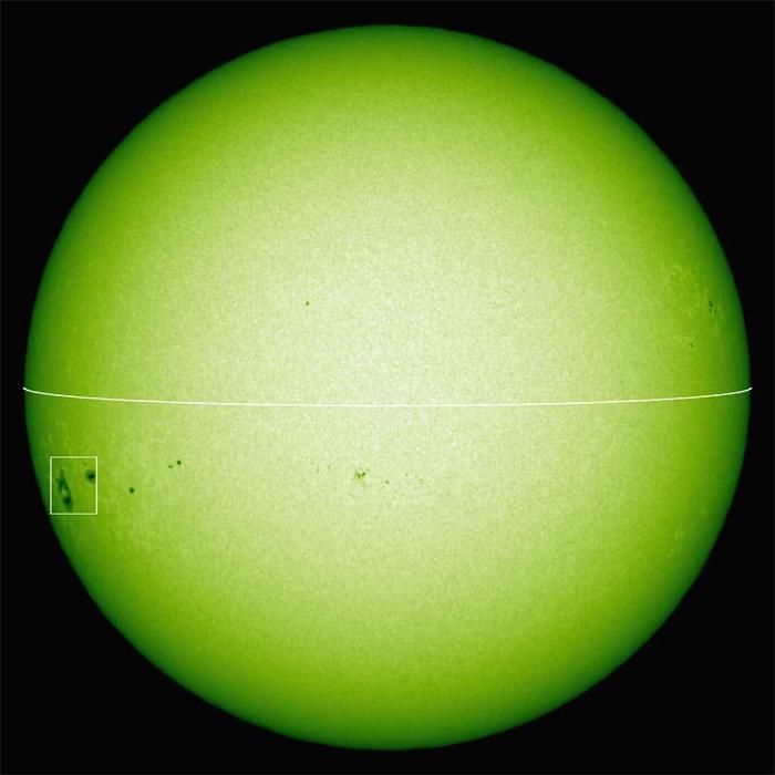 2014年11月15日に太陽フレア望遠鏡が撮影した連続光画像。