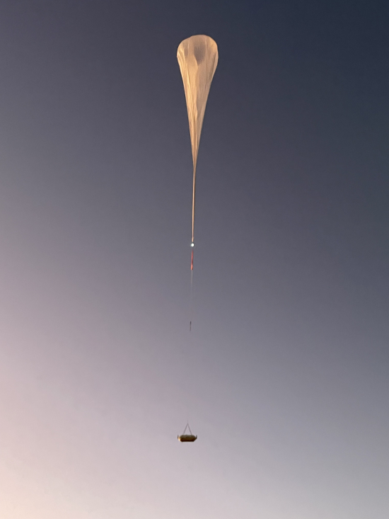 放球直後の大気球B23-01号機