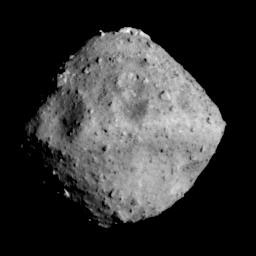 Asteroid Ryugu seen from a distance  of around 40km (2) Original sizeの写真