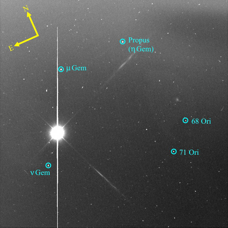 2600kmの距離から見たリュウグウ（１）の写真