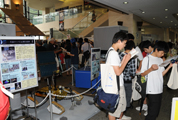 ʌJ2010_17