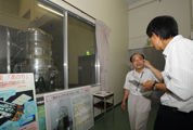 ʌJ2010_48