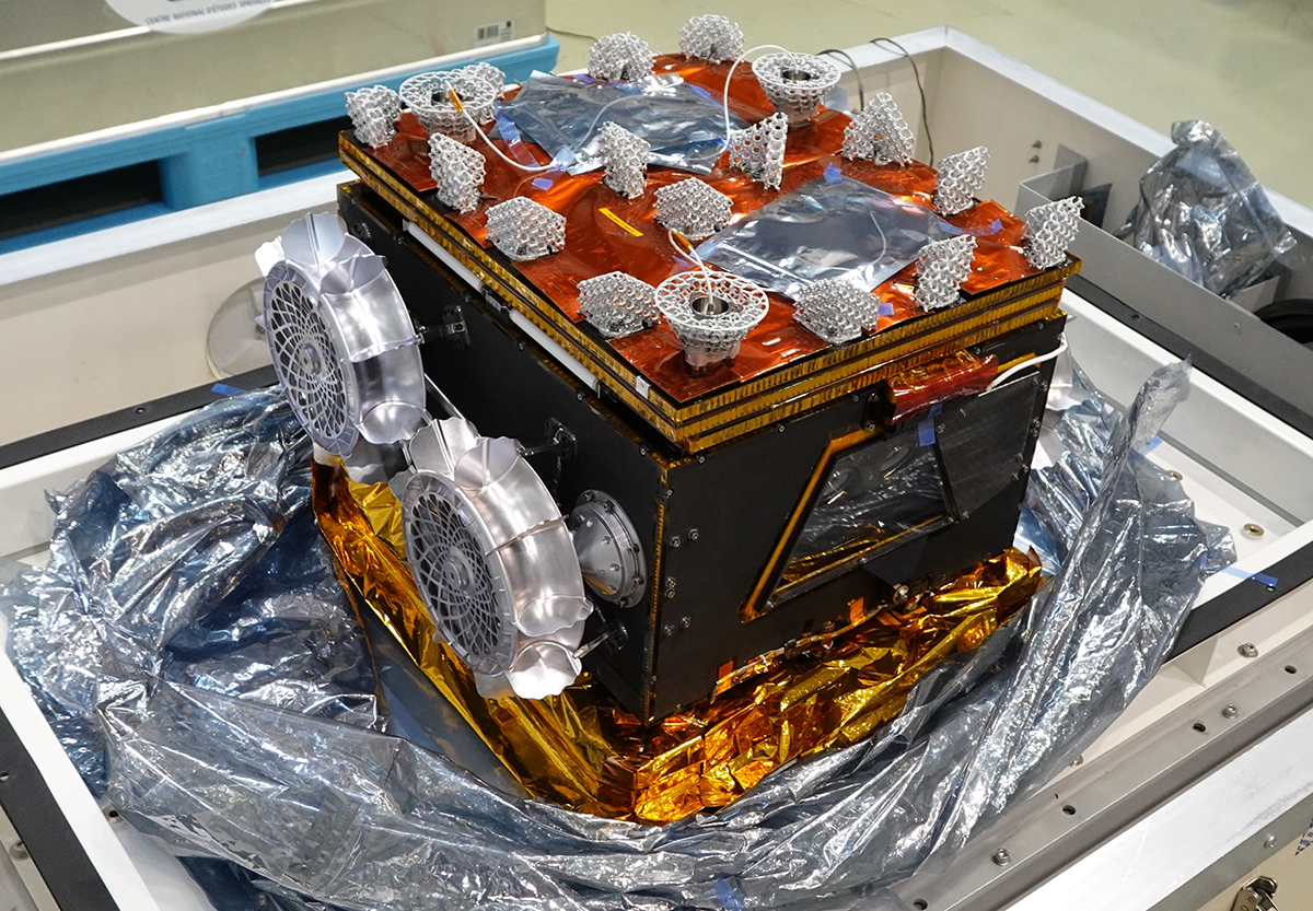 MMX搭載ローバ「IDEFIX」の引渡し完了について | 宇宙科学研究所